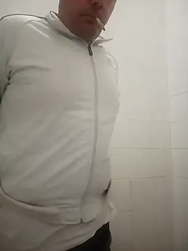 Snapshot of Romaeterna_ chatting on November 2025 05:41:01 PM Romaeterna online show from November 2025 05:41:01 PM