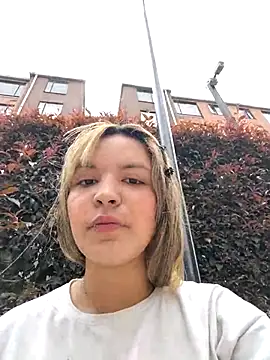 celeste 83 online show from November 2025 03:23:01 PM