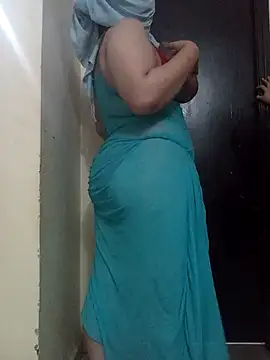 Snapshot of sirina11 chatting on November 2025 09:35:01 PM sirina11 online show from November 2025 09:35:01 PM