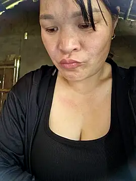 Snapshot of chipu06 chatting on February 2026 03:27:01 AM chipu06 online show from February 2026 03:27:01 AM