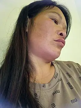 chipu06 online show from April 2026 10:36:02 PM