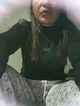 chipu06 online show from May 2026 12:21:01 PM