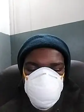 loVbRo1 online show from November 2025 10:56:02 PM