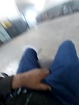 loVbRo1 online show from November 2025 02:22:02 AM