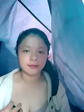 Snapshot of lisa-bae00 chatting on October 2025 10:08:01 AM lisa-bae00 online show from October 2025 10:08:01 AM