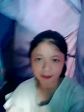 Snapshot of lisa-bae00 chatting on October 2025 10:19:02 AM lisa-bae00 online show from October 2025 10:19:02 AM