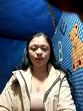 Snapshot of lisa-bae00 chatting on November 2025 10:15:02 AM lisa-bae00 online show from November 2025 10:15:02 AM