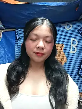 Snapshot of lisa-bae00 chatting on November 2025 11:57:02 AM lisa-bae00 online show from November 2025 11:57:02 AM