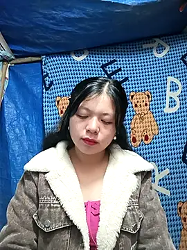 Snapshot of lisa-bae00 chatting on November 2025 10:13:02 PM lisa-bae00 online show from November 2025 10:13:02 PM