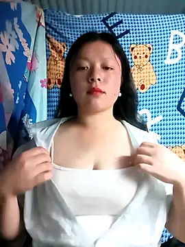 lisa-bae00 online show from May 2026 01:50:02 PM
