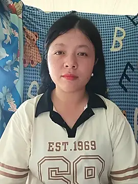 Snapshot of lisa-bae00 chatting on May 2026 05:14:02 AM lisa-bae00 online show from May 2026 05:14:02 AM
