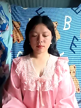 Snapshot of lisa-bae00 chatting on June 2026 01:12:01 PM lisa-bae00 online show from June 2026 01:12:01 PM