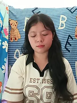 lisa-bae00 online show from July 2026 01:23:02 AM