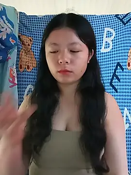 lisa-bae00 online show from July 2026 11:51:01 PM