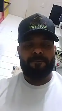 Snapshot of Sfdocom chatting on November 2025 09:50:01 PM Sfdocom online show from November 2025 09:50:01 PM