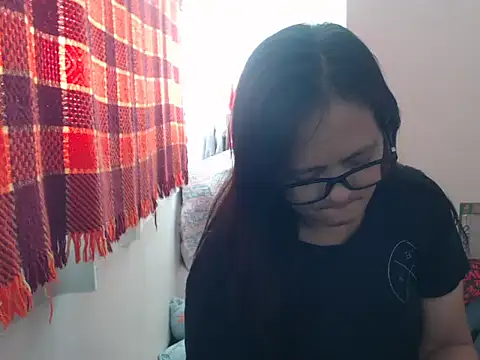 Kinkybela2025 online show from May 2026 10:59:02 PM