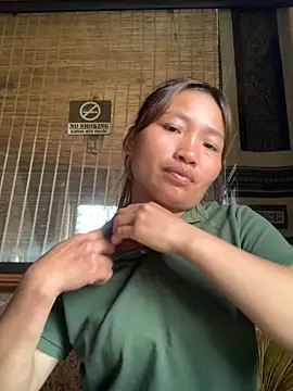 Snapshot of sowbibi chatting on October 2025 05:15:01 AM sowbibi online show from October 2025 05:15:01 AM