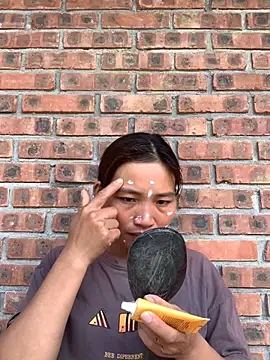 Snapshot of sowbibi chatting on October 2025 05:31:01 AM sowbibi online show from October 2025 05:31:01 AM