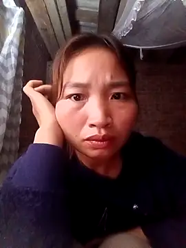 Snapshot of sowbibi chatting on November 2025 01:33:01 PM sowbibi online show from November 2025 01:33:01 PM