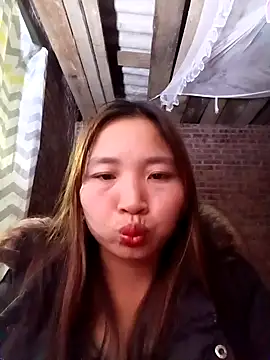 Snapshot of sowbibi chatting on November 2025 12:52:01 PM sowbibi online show from November 2025 12:52:01 PM