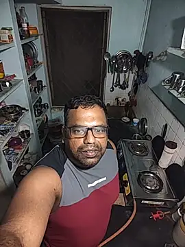 Snapshot of Siranjeevishiva chatting on December 2025 06:58:01 PM Siranjeevishiva online show from December 2025 06:58:01 PM