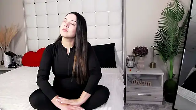 Snapshot of AlsouKass chatting on January 2026 06:28:02 AM AlsouKass online show from January 2026 06:28:02 AM