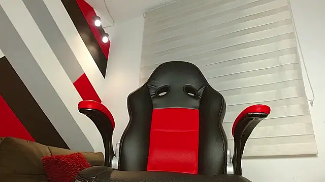 Zac Golden online show from February 2026 12:02:02 PM