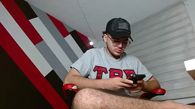 Zac Golden online show from June 2026 11:47:02 AM