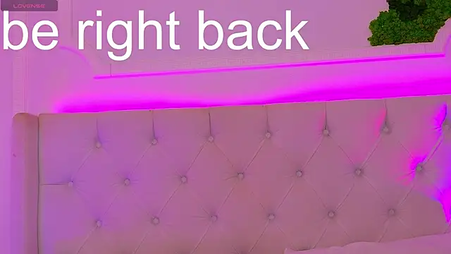 ElisaCharm online show from June 2026 03:55:01 AM