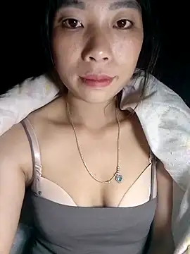 Snapshot of mekaka00 chatting on December 2025 08:18:02 PM mekaka00 online show from December 2025 08:18:02 PM