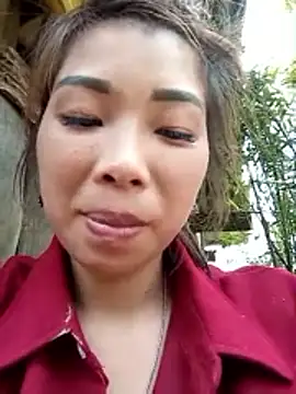 mekaka00 online show from April 2026 05:23:01 AM