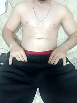 Snapshot of lazzzz09 chatting on November 2025 03:36:02 PM lazzzz09 online show from November 2025 03:36:02 PM