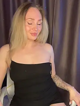 Drink me all up online show from December 2025 09:43:01 PM