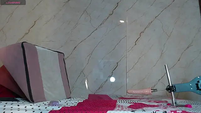 Snapshot of LucianaaMorena chatting on October 2025 12:56:01 PM LucianaaMorena online show from October 2025 12:56:01 PM