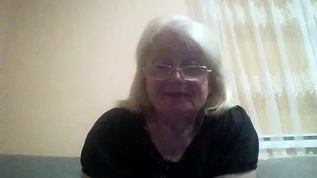 AmyLove353 online show from May 2026 10:06:02 PM