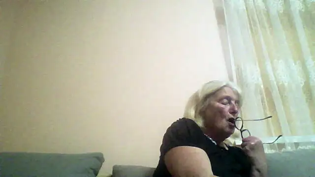 AmyLove353 online show from June 2026 08:21:01 PM