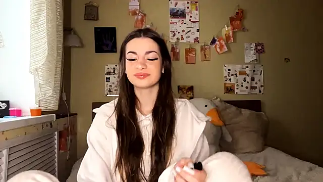 TheRealAnna online show from November 2025 10:45:02 AM