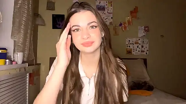 TheRealAnna online show from December 2025 05:07:01 PM