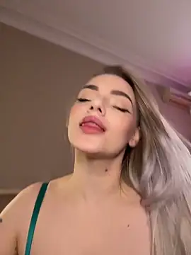 HugeBoobsAlice online show from May 2026 05:13:01 AM