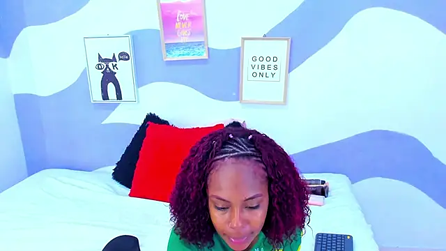 VIOLETA-28 online show from November 2025 12:49:02 PM