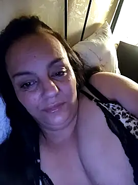 Snapshot of karina_katy chatting on October 2025 05:08:02 AM karina katy online show from October 2025 05:08:02 AM