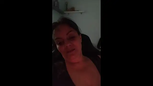 Snapshot of karina_katy chatting on October 2025 01:37:01 PM karina katy online show from October 2025 01:37:01 PM