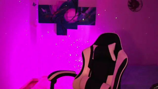 Soouf  online show from December 2025 10:46:02 AM