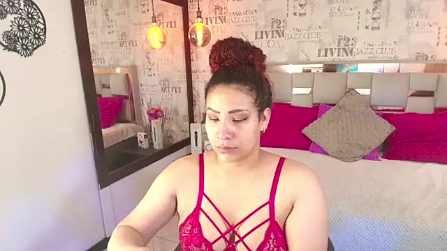 ROZZE MILA online show from April 2026 12:55:01 PM