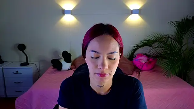 gracehall 1 online show from March 2026 12:33:11 PM