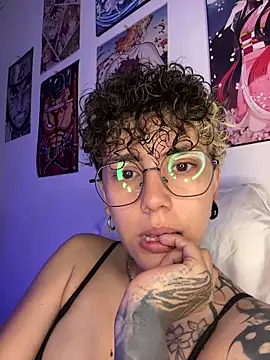 Abby Evanns1 online show from February 2026 02:31:01 PM