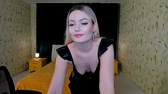 Snapshot of LexyeLure chatting on November 2025 03:06:01 AM LexyeLure online show from November 2025 03:06:01 AM