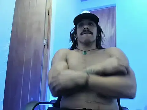 Snapshot of caiiobahia chatting on November 2025 02:51:02 PM caiiobahia online show from November 2025 02:51:02 PM