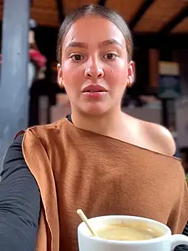 Snapshot of Talia_Bonet chatting on February 2026 04:03:02 PM Talia Bonet online show from February 2026 04:03:02 PM