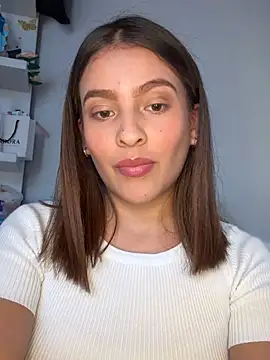 Snapshot of Talia_Bonet chatting on February 2026 03:23:02 PM Talia Bonet online show from February 2026 03:23:02 PM